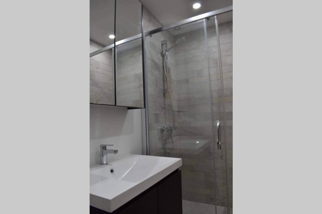 Vernieuwd Appartement Op 200M Van De Zee オステンド エクステリア 写真